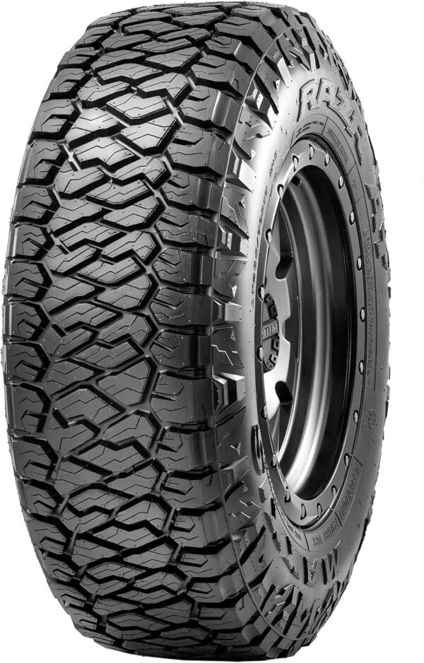 MAXXIS LT295/70R17 121/118R RAZR AT