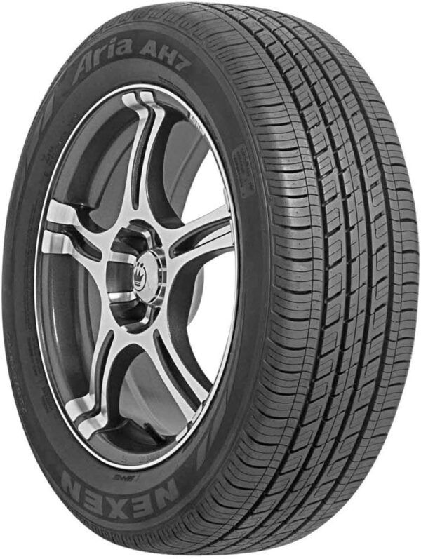 Nexen Aria AH7 Touring Radial Tire - 225/65R17 102H