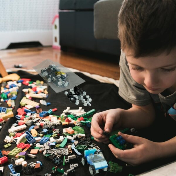 Pasacho 122pcs Wheels and Axles Set, Car Parts Chassis Pieces Tires Building Blocks, Compatible with Classic Bricks Toys